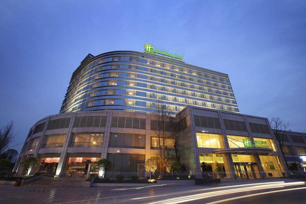 Holiday Inn Chengdu Century City - East, An Ihg Hotel Exterior photo