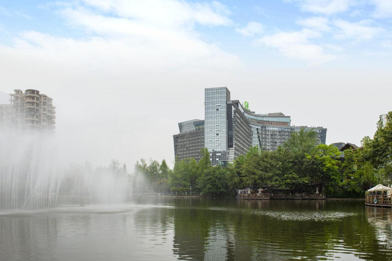 Holiday Inn Chengdu Century City - East, An Ihg Hotel Exterior photo